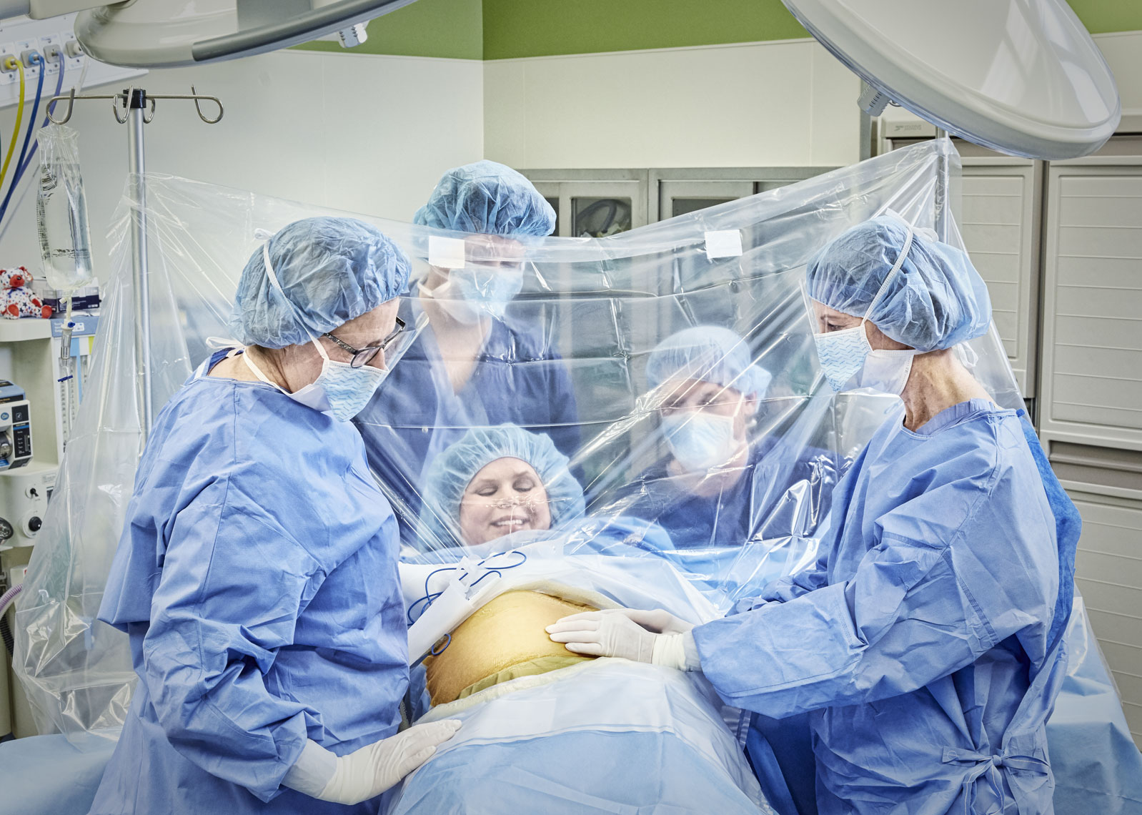 3M/Operation/c-section/drape/medical photo