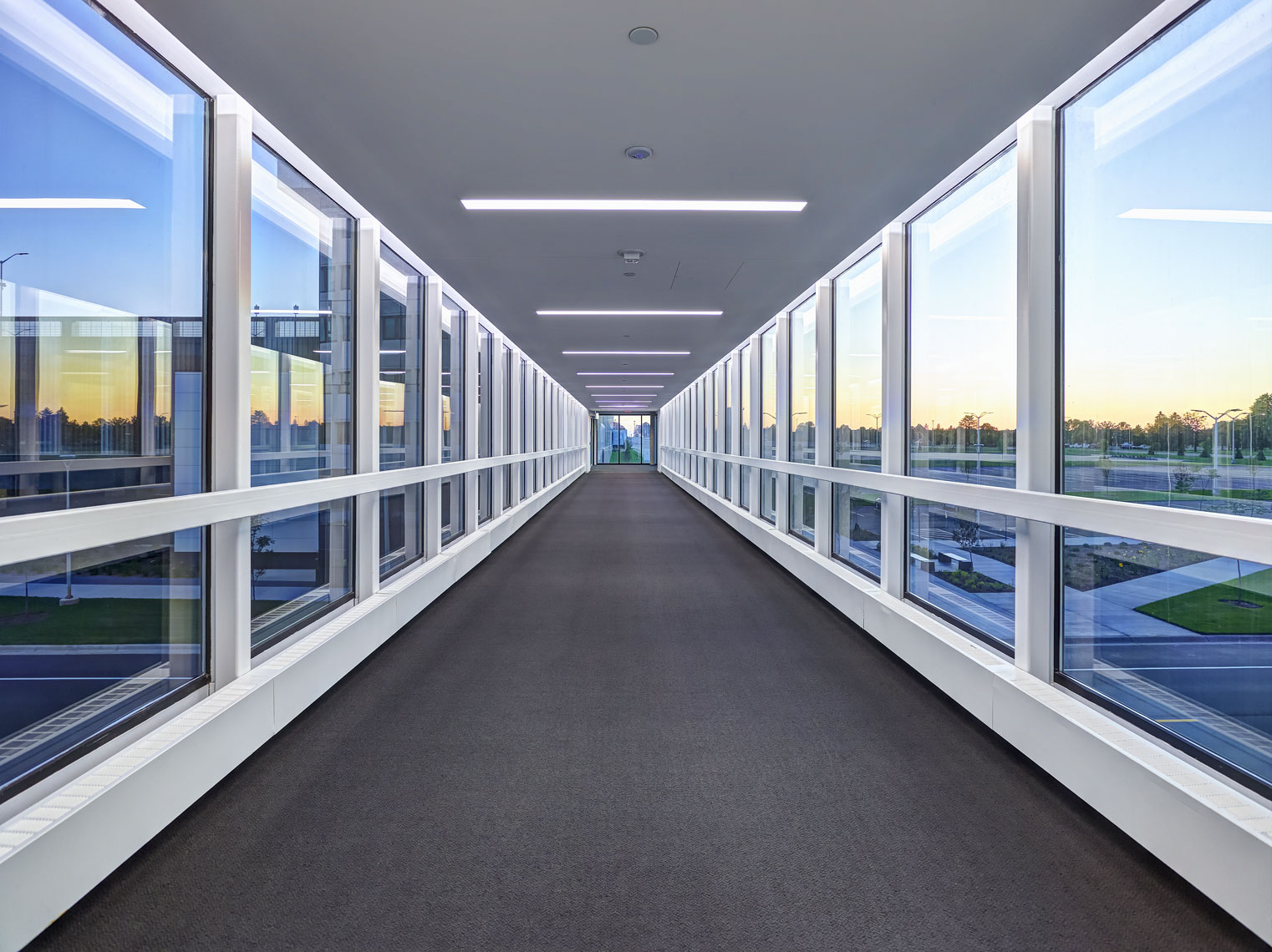 3M/skyway/architectural photograph