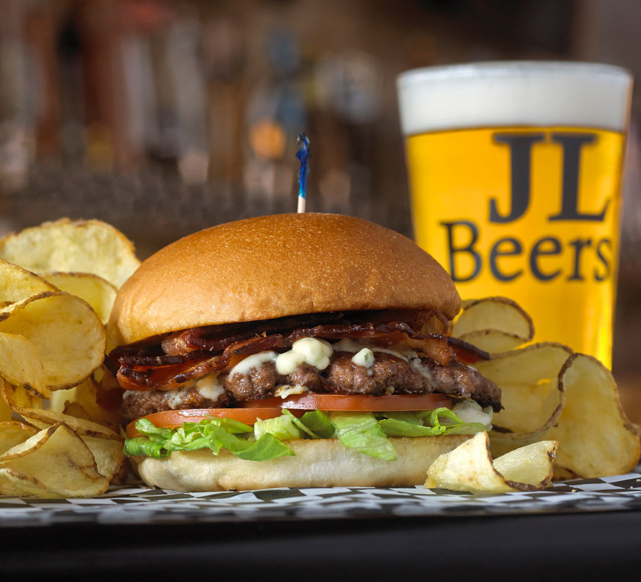 BLT-Blue-Burger/JL Beers/chips/food photography
