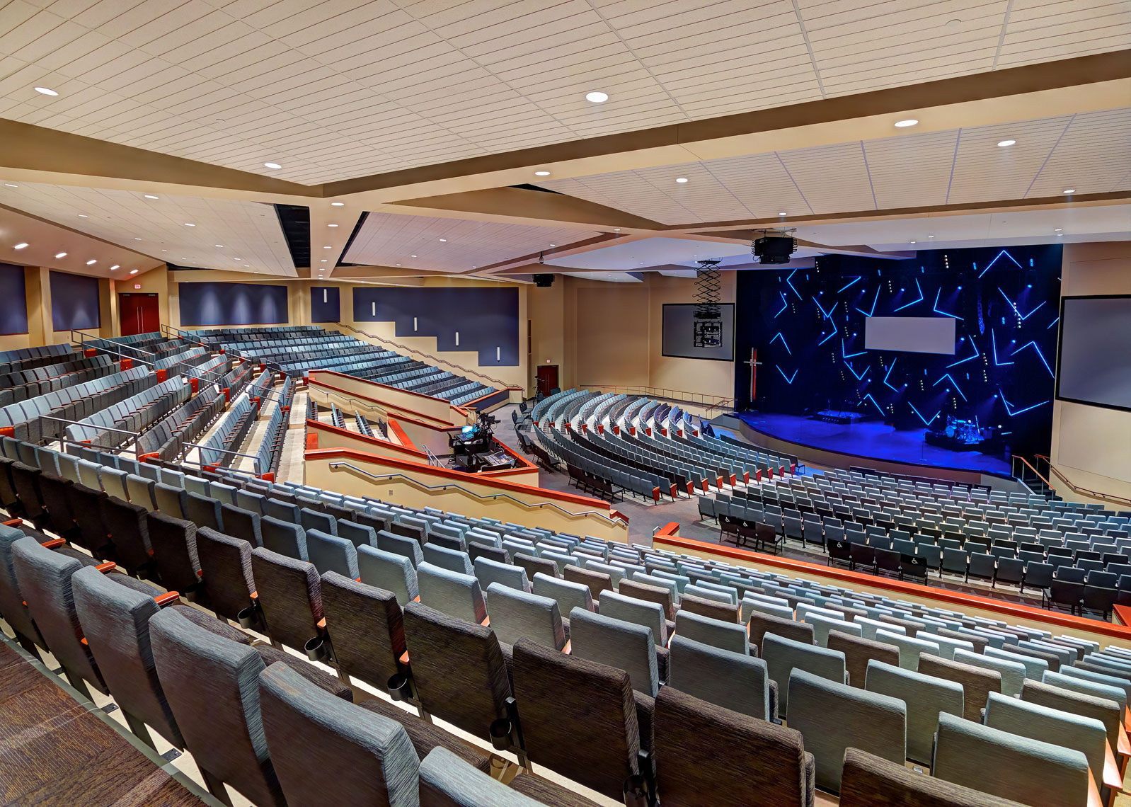 Eagle Brook Church auditorium/stadium seats/architectural photo