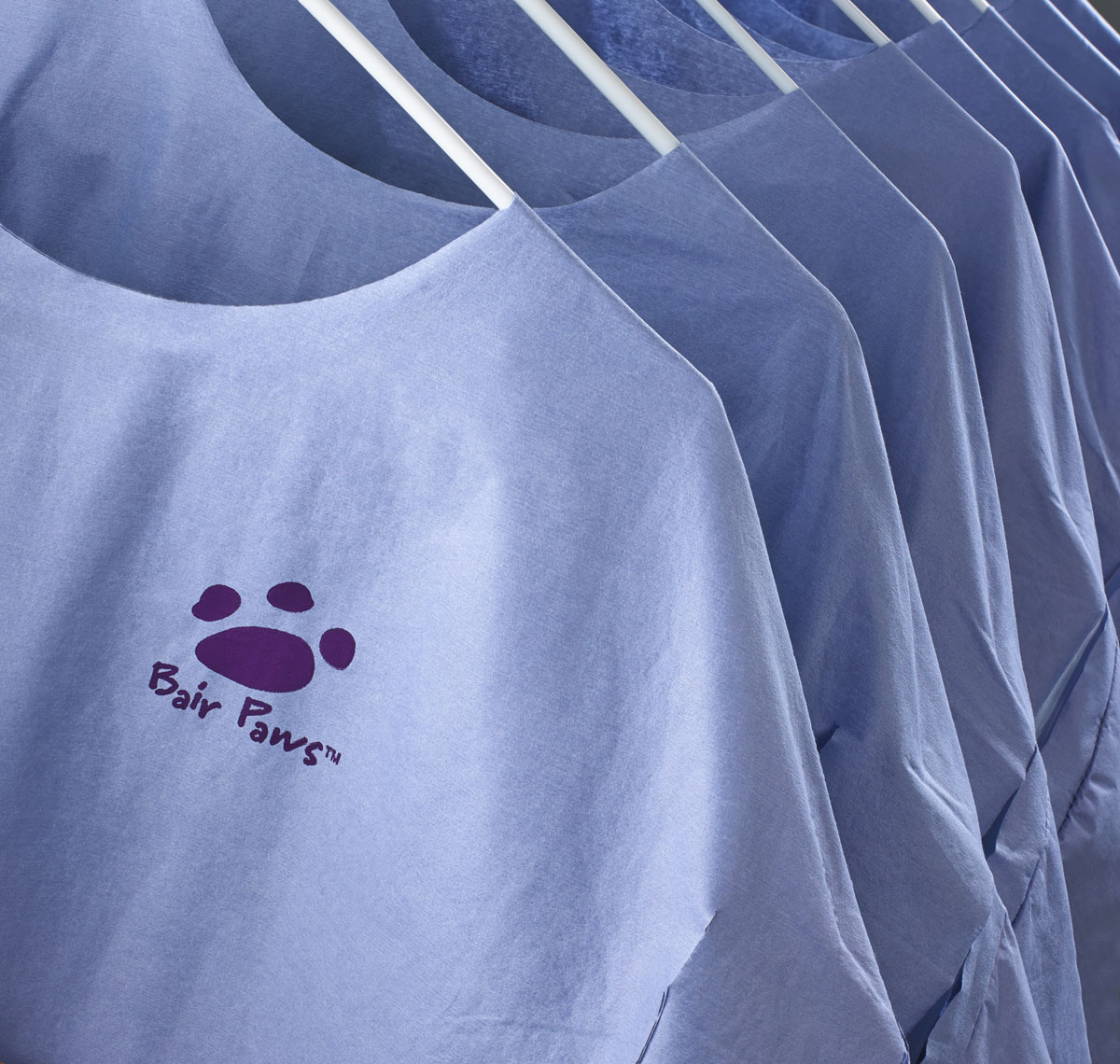 Bair Paws/patient gowns/hanging row/product photography