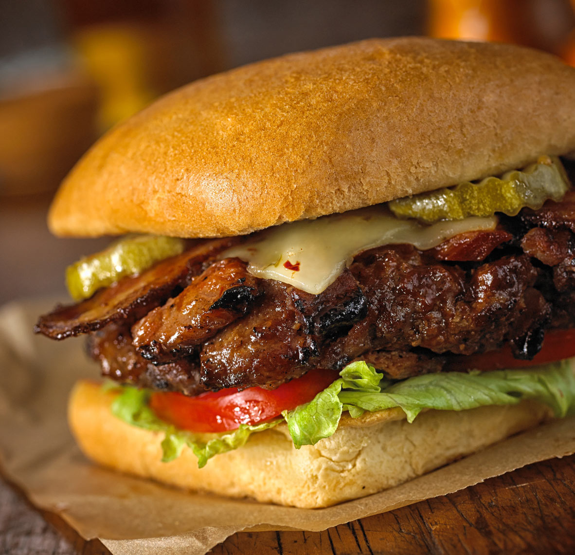 Brisket-Burger/ciabatta bread/barnwood table/food photography