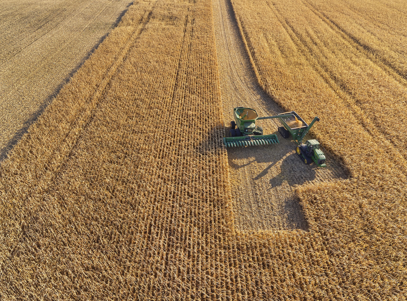 Drone/farm equipment/harvest/agricultural photography/InsideOut Studio