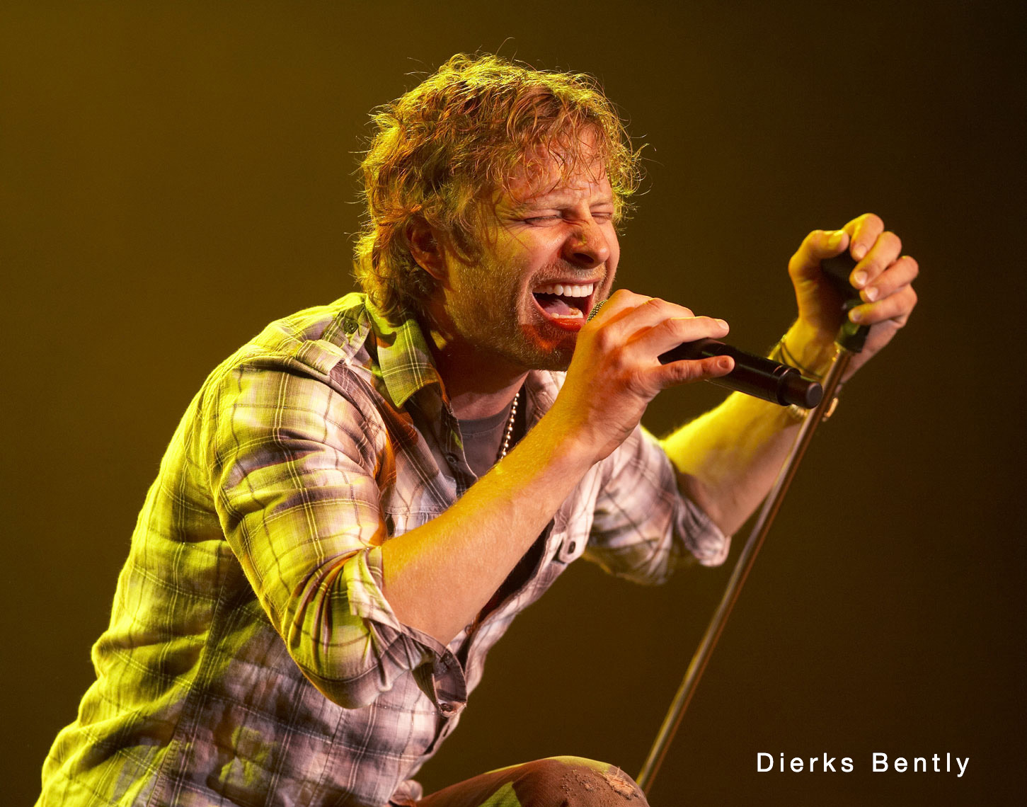 Dierks Bently/Mystic Lake Casino/lifestyle photo