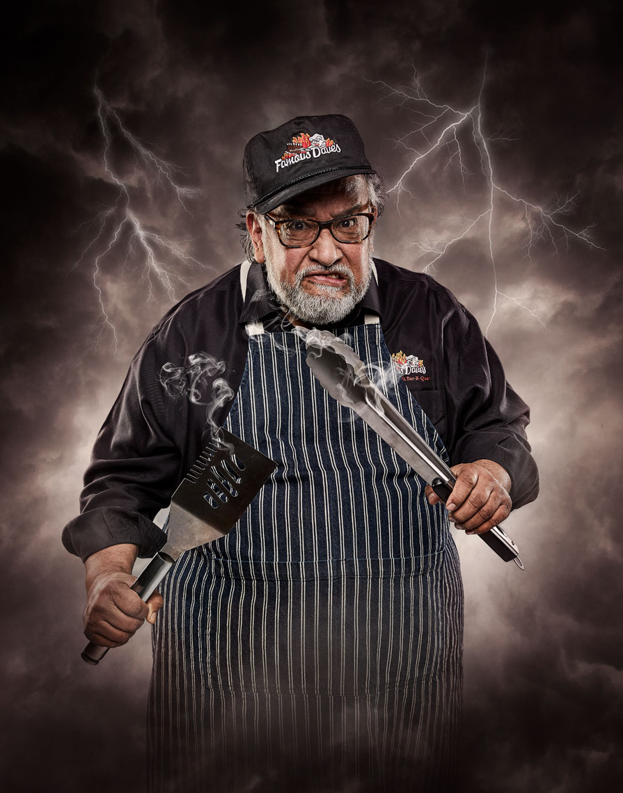 Famous Dave/portrait/grilling/grinning/lifestyle photography
