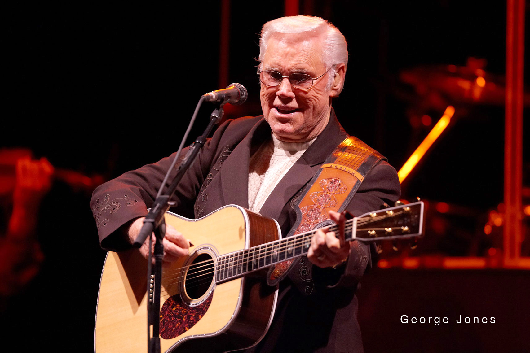 George Jones/concert/Mystic Lake Casino/lifestyle photo