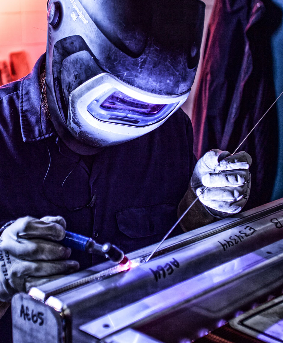 Welder/welding machinery/manufacturing photography