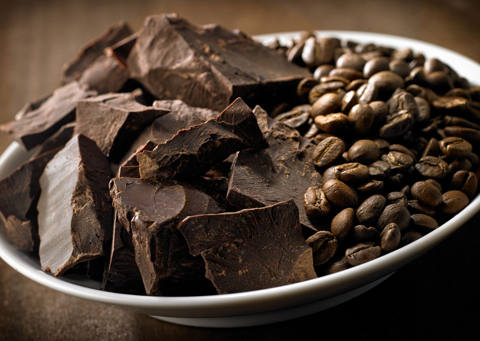Broken Pieces/dark chocolate /coffee beans/white bowl/food photography