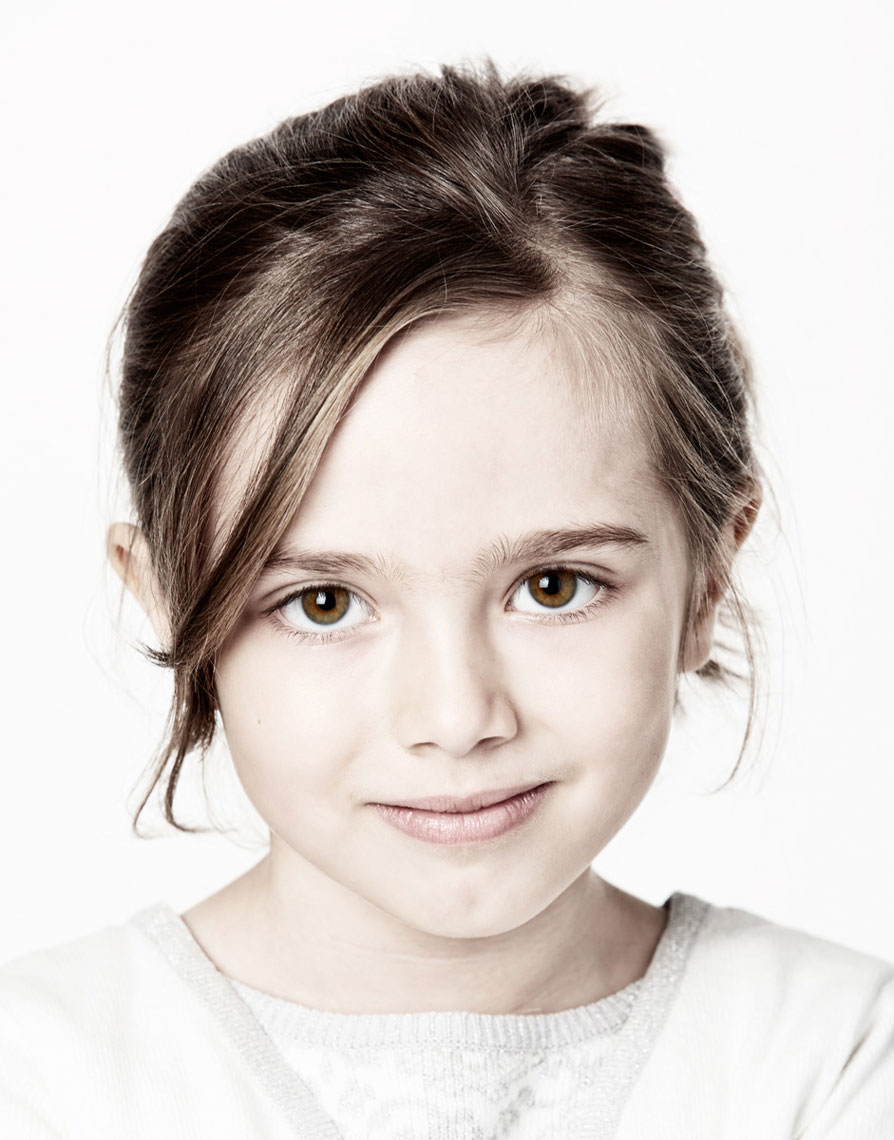Young girl/high key/portrait/lifestyle photo