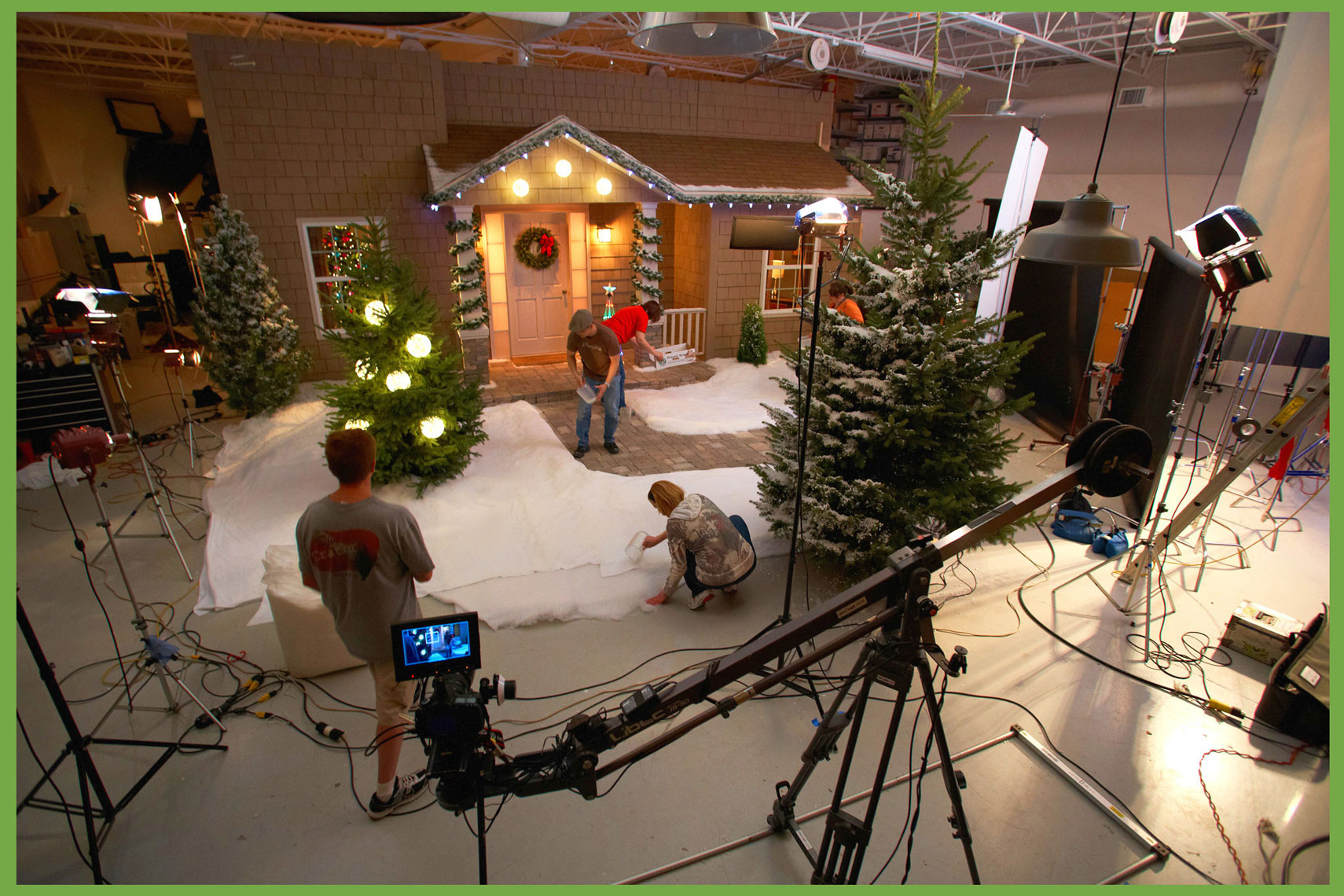 Phillips Christmas lights/bts/video shoot/studio set