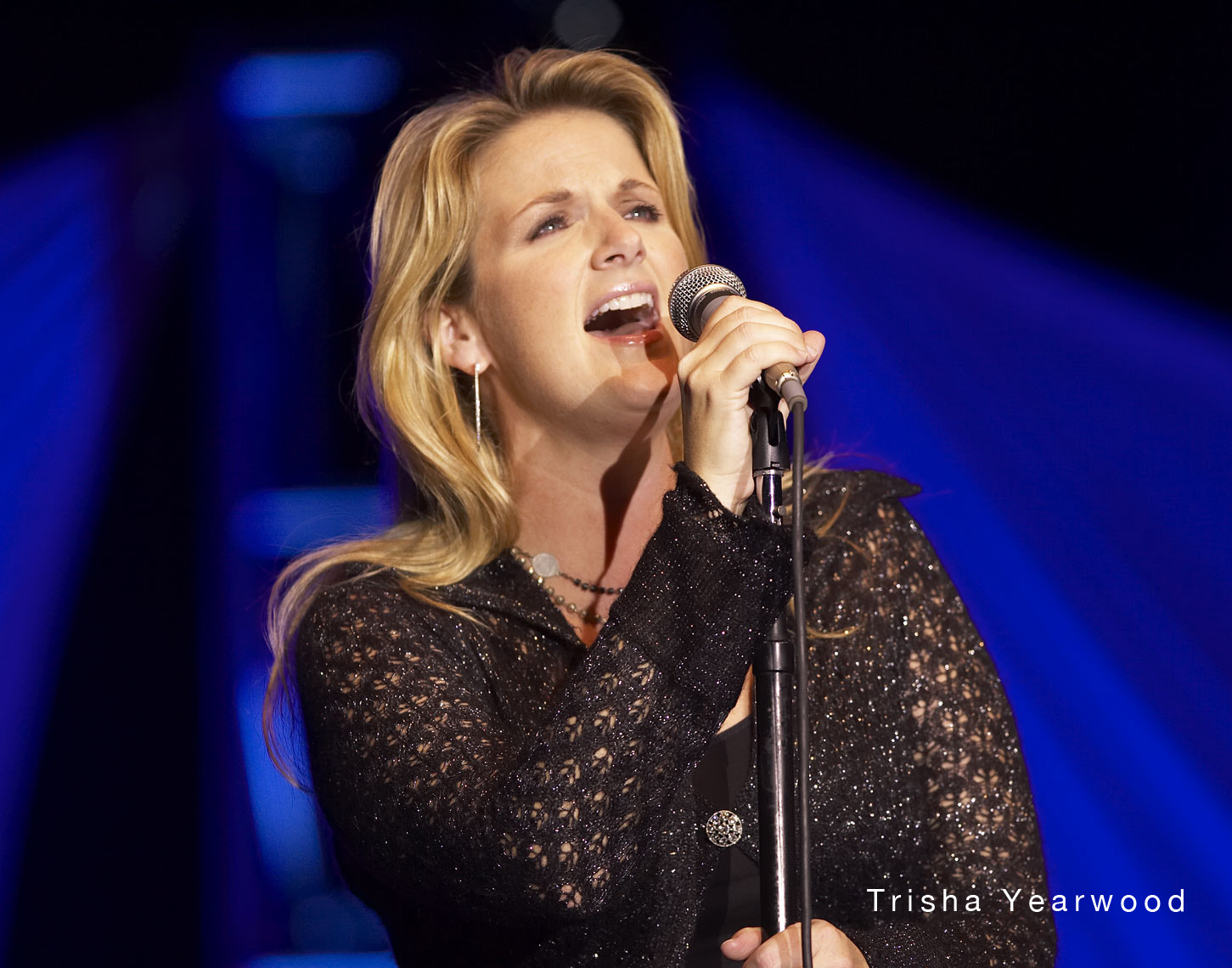 Trisha Yearwood/Mystic Lake Casino/concert photo