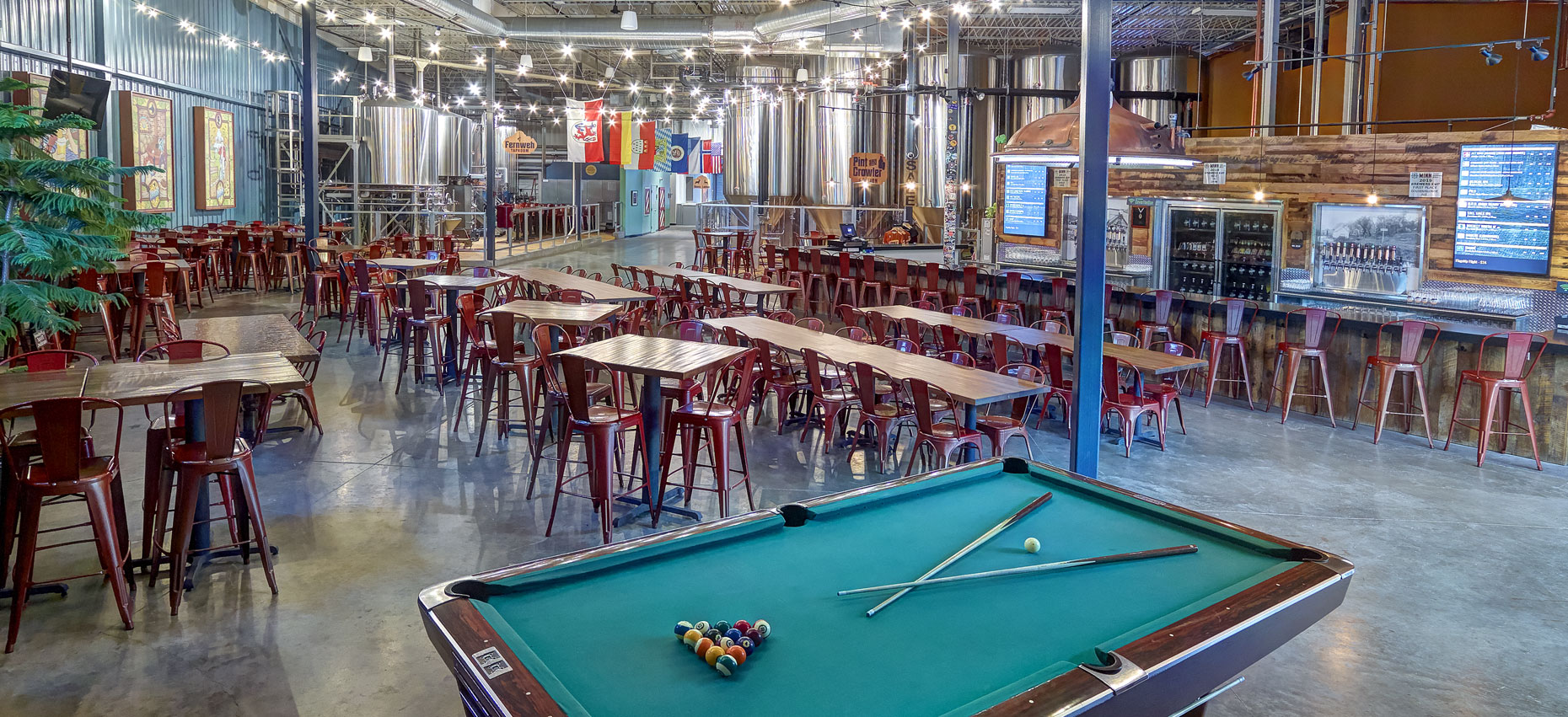Utepils Brewing/taproom/architectural photography