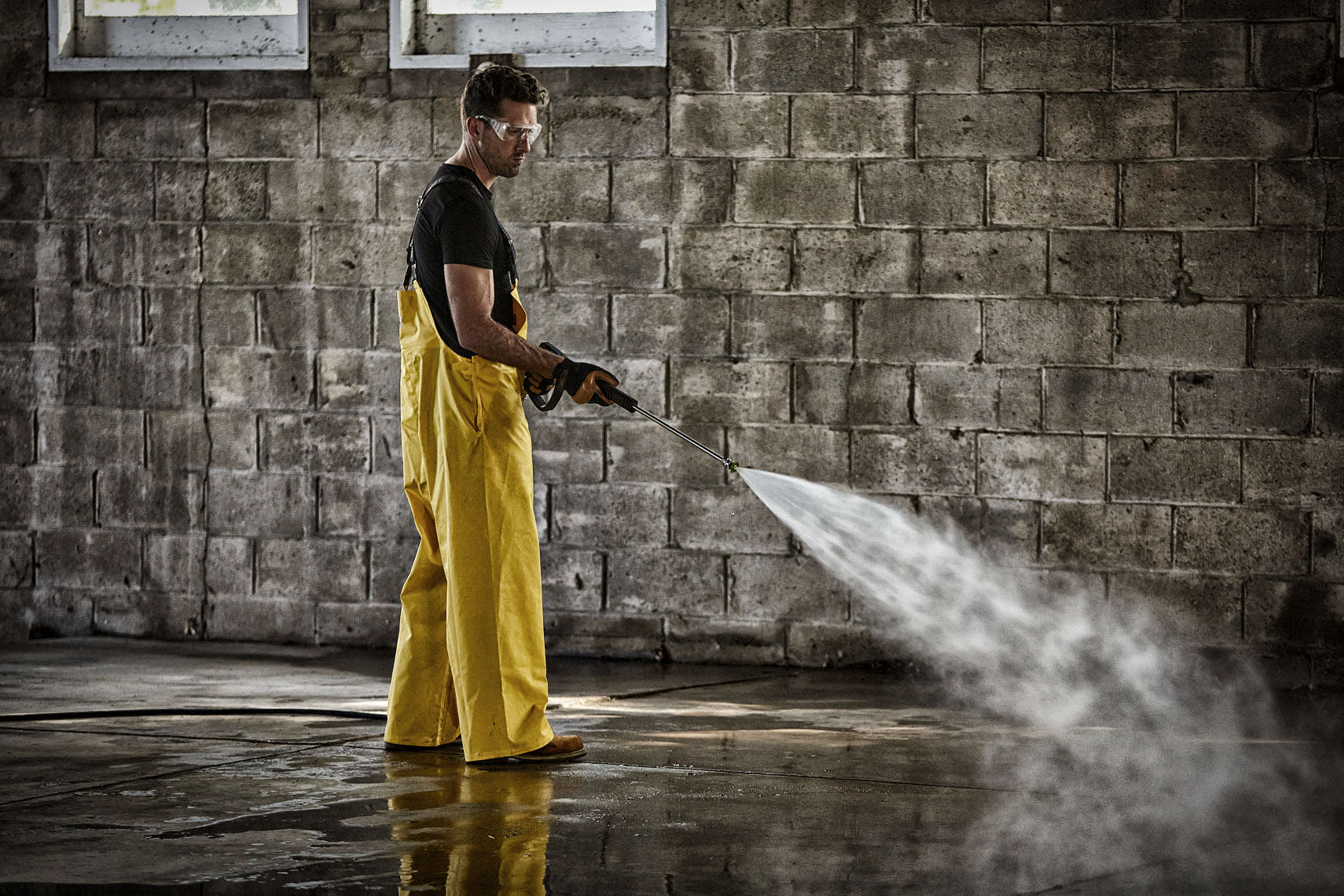 powerwasher/man/brick wall/lifestyle photography