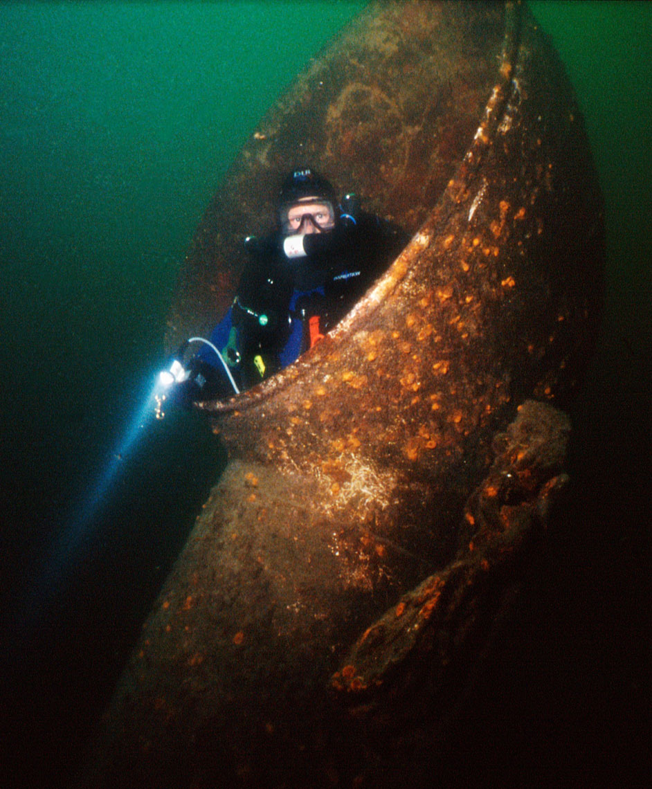 Emporer shipwreck/Ile Royal/Lake Superior/underwater photography